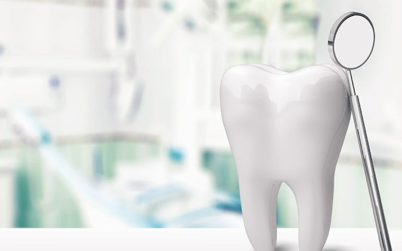 magnified wisdom tooth